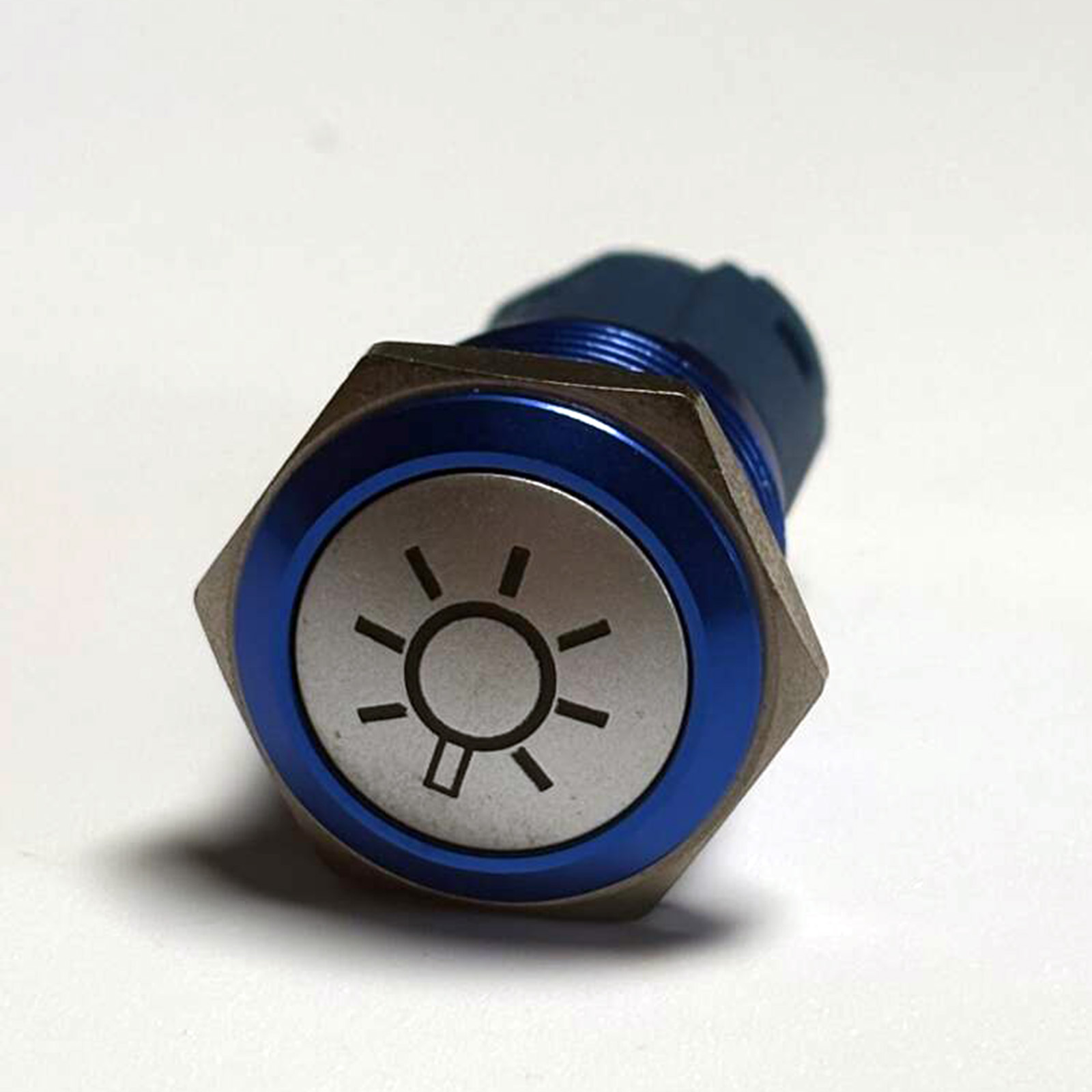 Zusen 16Mm Oksidasi Biru Diter - Light Switch ulasan dan harga